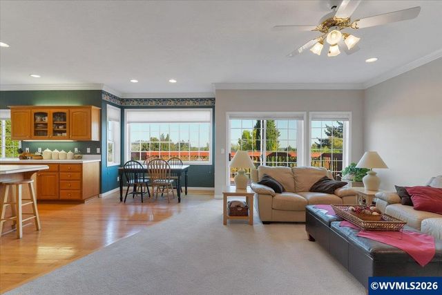 1775 Snowbird Dr NW, Salem, OR 97304