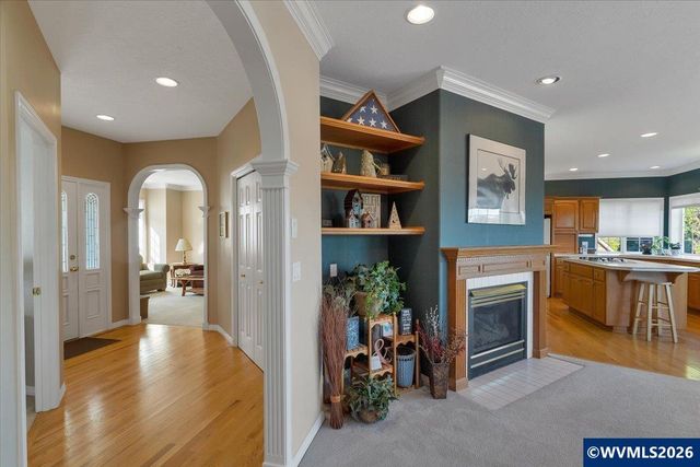 1775 Snowbird Dr NW, Salem, OR 97304