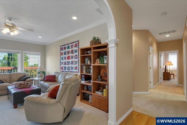 1775 Snowbird Dr NW, Salem, OR 97304
