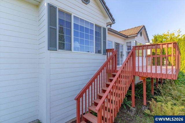 1775 Snowbird Dr NW, Salem, OR 97304