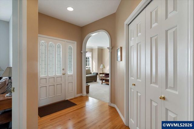 1775 Snowbird Dr NW, Salem, OR 97304