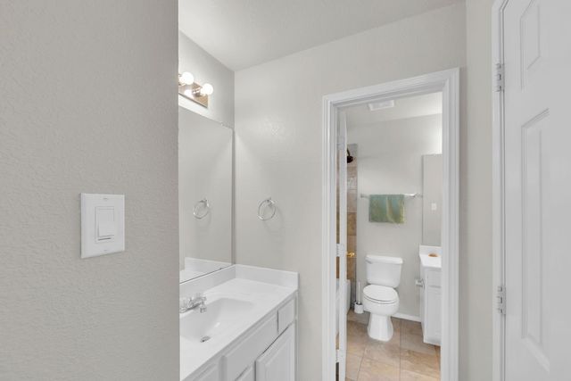 221 Woodlake Drive, Murphy, TX 75094