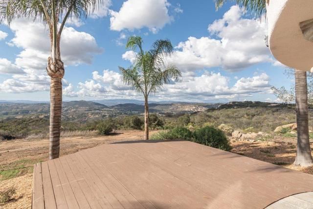 1810 Via Ladera, Fallbrook, CA 92028