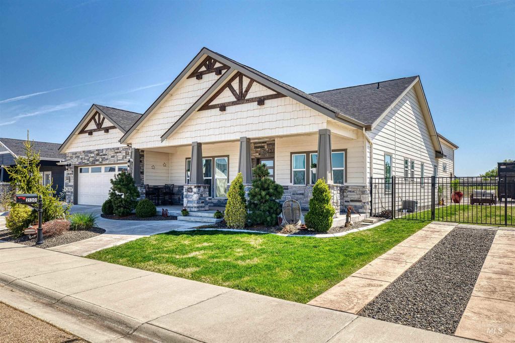 21301 Cessna Ct, Greenleaf, ID 83626