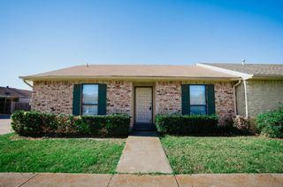 9 E Mountain Creek Court 10, Grand Prairie, TX 75052