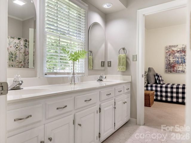 9627 Penshurst Trace, Charlotte, NC 28210