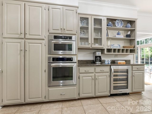 9627 Penshurst Trace, Charlotte, NC 28210