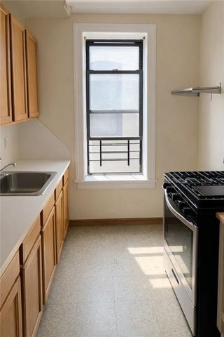 2503 E 19th Street, New York City, NY 11235