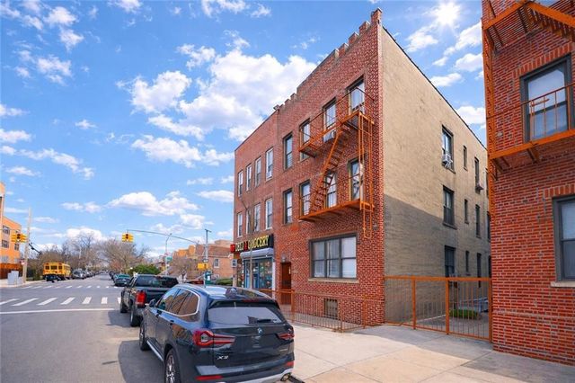 2503 E 19th Street, New York City, NY 11235