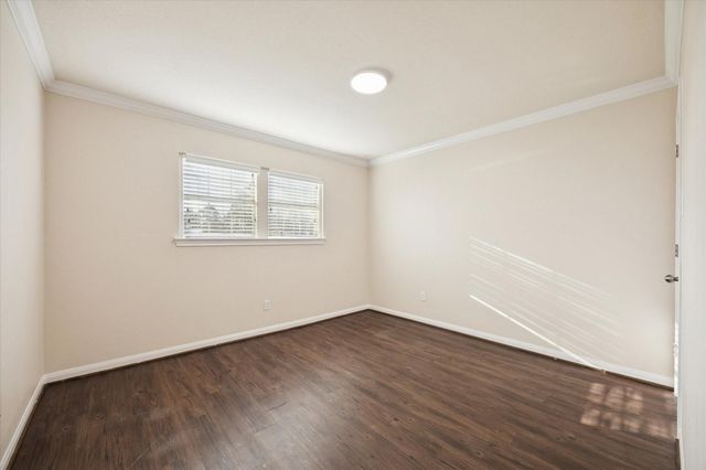 214 W 17th Street 16, Houston, TX 77008