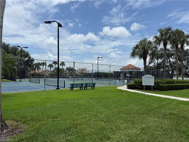 7750 Jewel LN 103, Naples, FL 34109