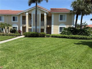 7750 Jewel LN 103, Naples, FL 34109