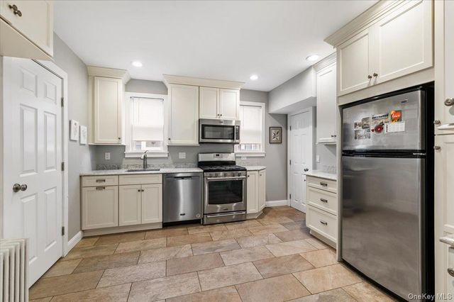 37 Central Street, Huntington, NY 11743