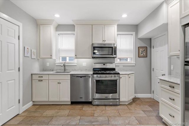 37 Central Street, Huntington, NY 11743