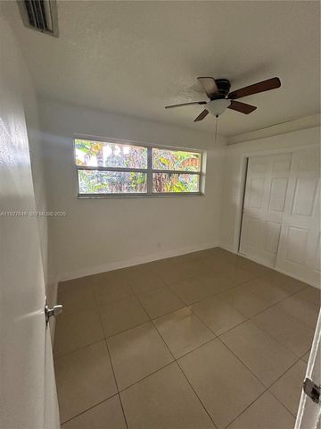 1501 Lauderdale Villa Dr, Fort Lauderdale, FL 33311