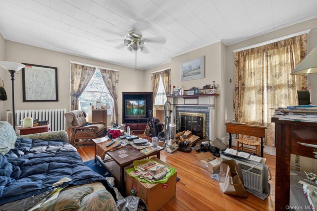 54 Leroy Place, Newburgh, NY 12550