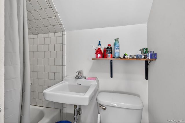 54 Leroy Place, Newburgh, NY 12550