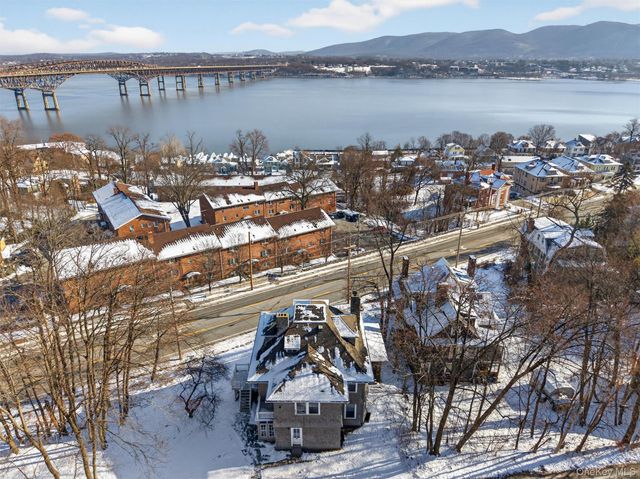 54 Leroy Place, Newburgh, NY 12550