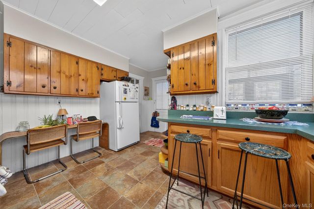 54 Leroy Place, Newburgh, NY 12550