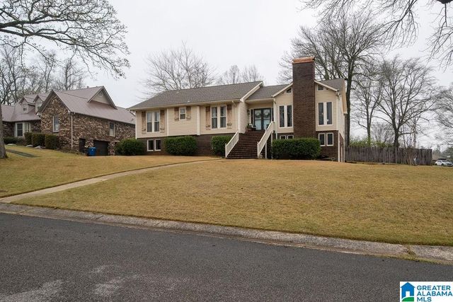 917 MOUNTAIN BRANCH CIRCLE, Vestavia Hills, AL 35226