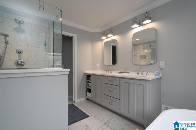 917 MOUNTAIN BRANCH CIRCLE, Vestavia Hills, AL 35226