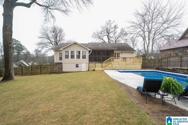 917 MOUNTAIN BRANCH CIRCLE, Vestavia Hills, AL 35226