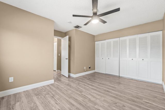 4585 Holly Lake Drive, Lake Worth, FL 33463