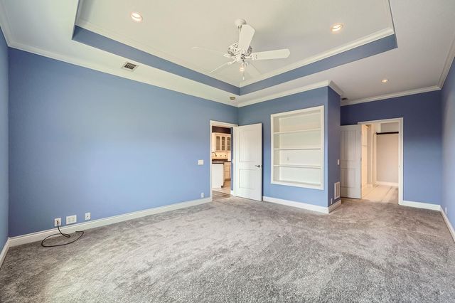 128 Oak Crest DR, Bertram, TX 78605