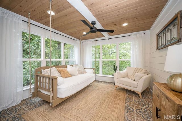 1 Rockfern Court, High Ridge, MO 63049