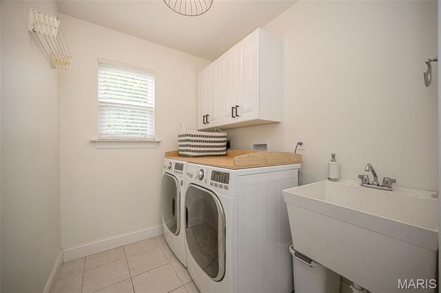 1 Rockfern Court, High Ridge, MO 63049