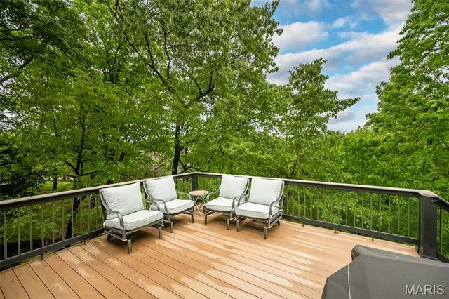 1 Rockfern Court, High Ridge, MO 63049