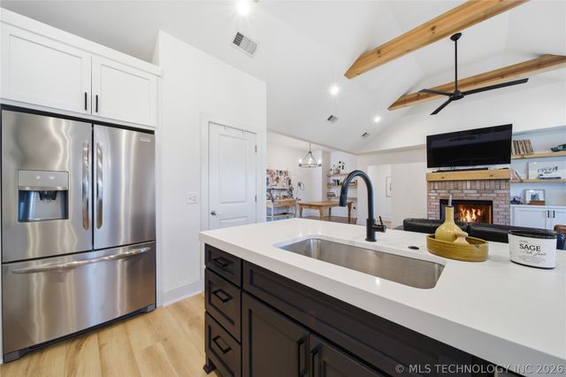6044 E 127th Street S, Bixby, OK 74008