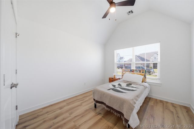 6044 E 127th Street S, Bixby, OK 74008