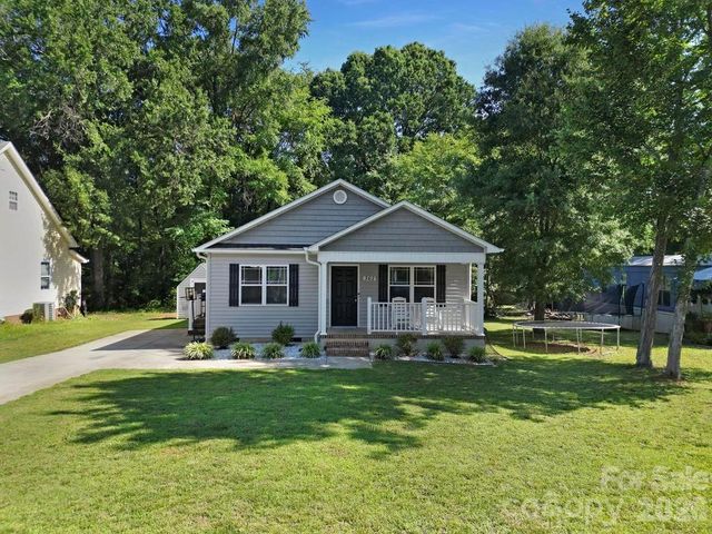 362 Sharpe Street, Mooresville, NC 28115