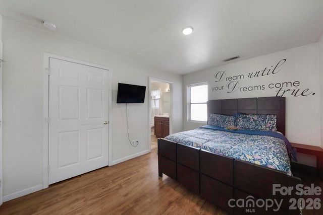 362 Sharpe Street, Mooresville, NC 28115