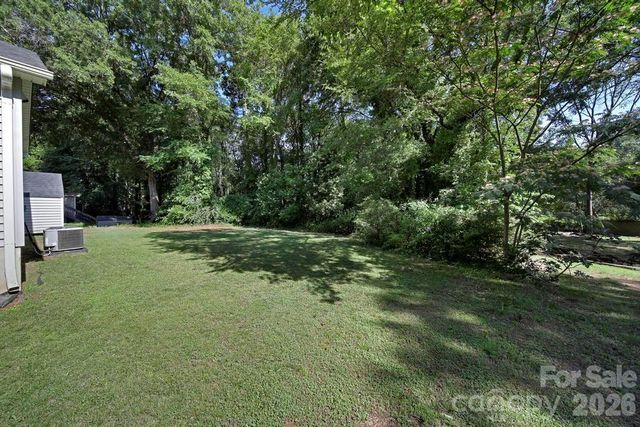 362 Sharpe Street, Mooresville, NC 28115