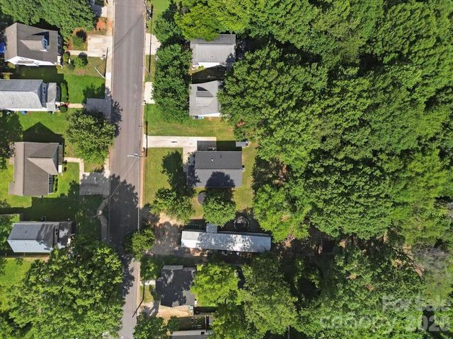 362 Sharpe Street, Mooresville, NC 28115