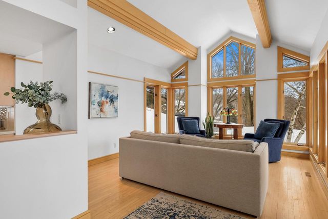 W6482 Birchview DRIVE, Onalaska, WI 54650