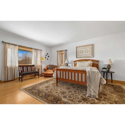 W6482 Birchview DRIVE, Onalaska, WI 54650