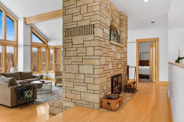 W6482 Birchview DRIVE, Onalaska, WI 54650