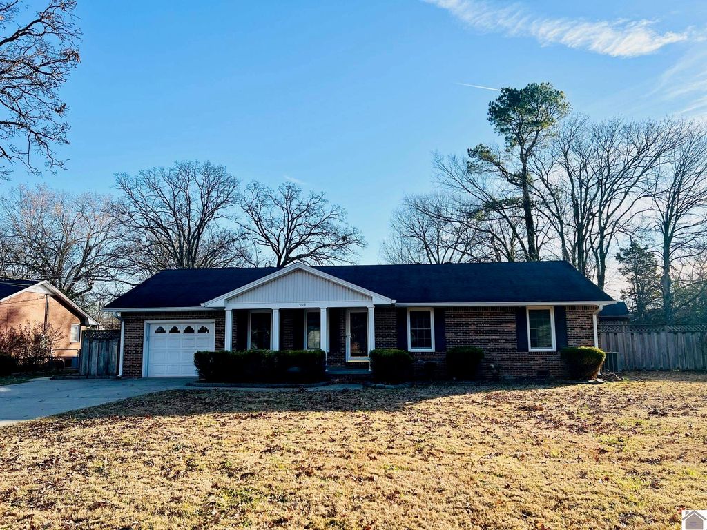505 Richardson Street, Murray, KY 42071