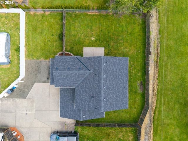 2808 20TH Ave, Albany, OR 97322