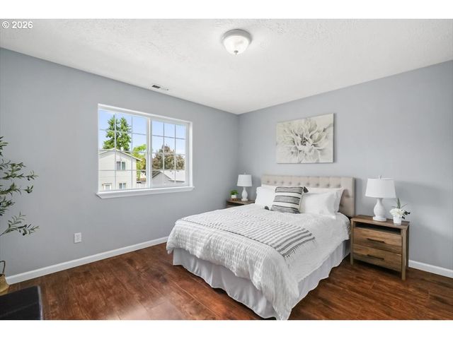 2808 20TH Ave, Albany, OR 97322