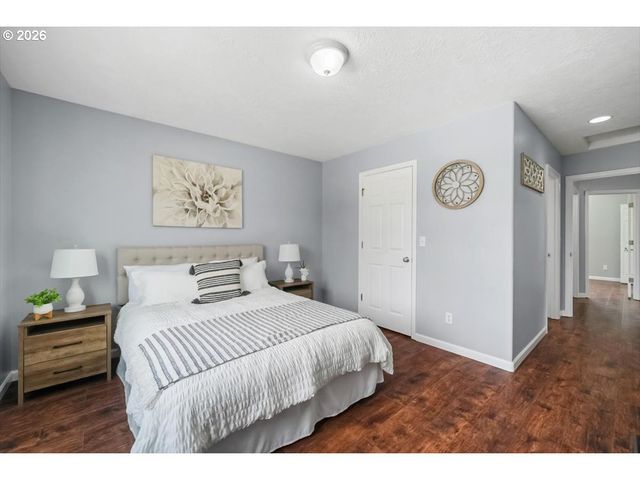 2808 20TH Ave, Albany, OR 97322