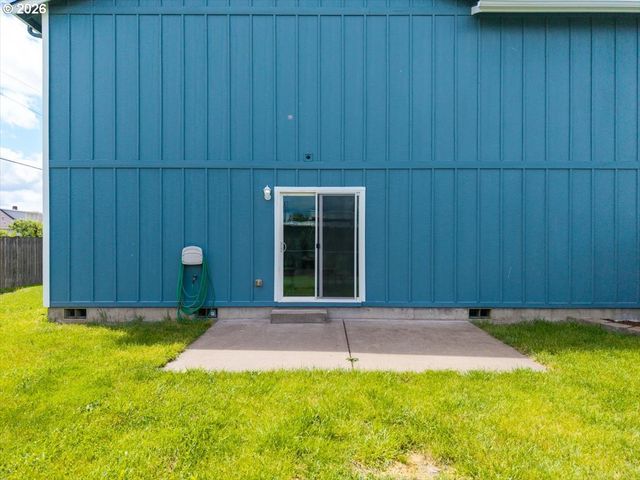 2808 20TH Ave, Albany, OR 97322