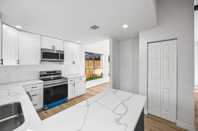 6703 Casablanca Drive, Houston, TX 77088