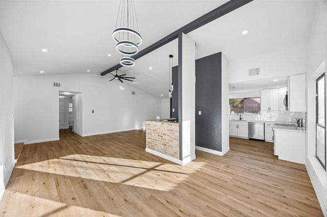 6703 Casablanca Drive, Houston, TX 77088