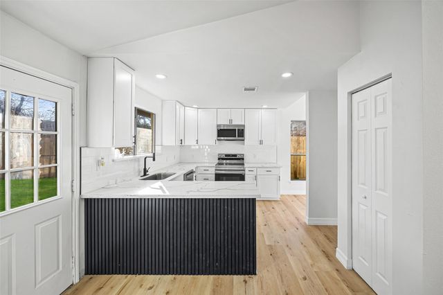 6703 Casablanca Drive, Houston, TX 77088