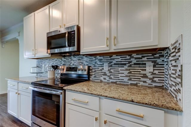 30943 PARROT REEF COURT, Wesley Chapel, FL 33545