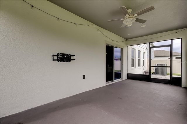 30943 PARROT REEF COURT, Wesley Chapel, FL 33545